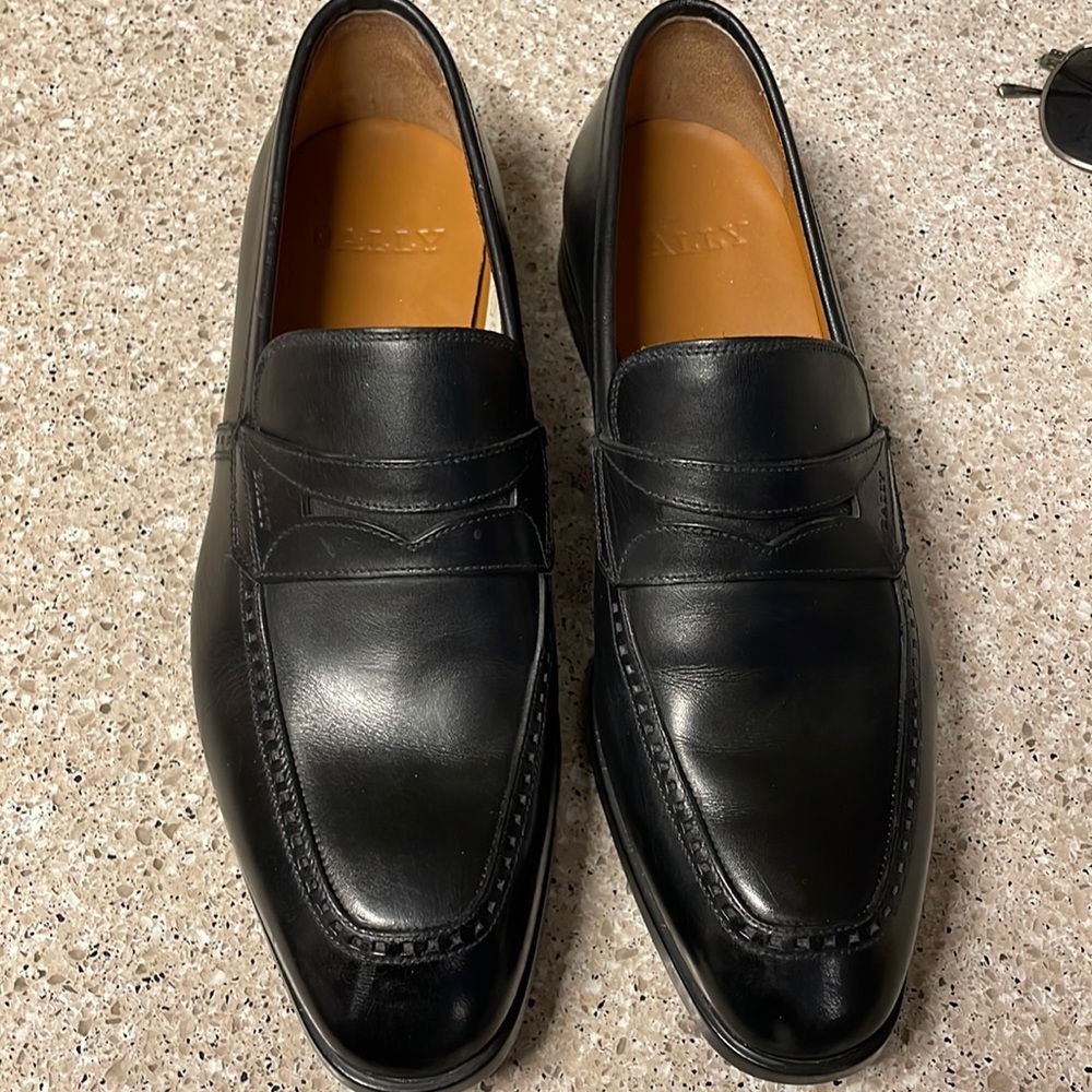Bally Mens loafers Larso 61/2 EEE fits like 7 US